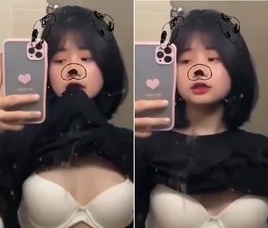 Sinh viên hứng thú show hàng cho đồng nghiệp đốt não